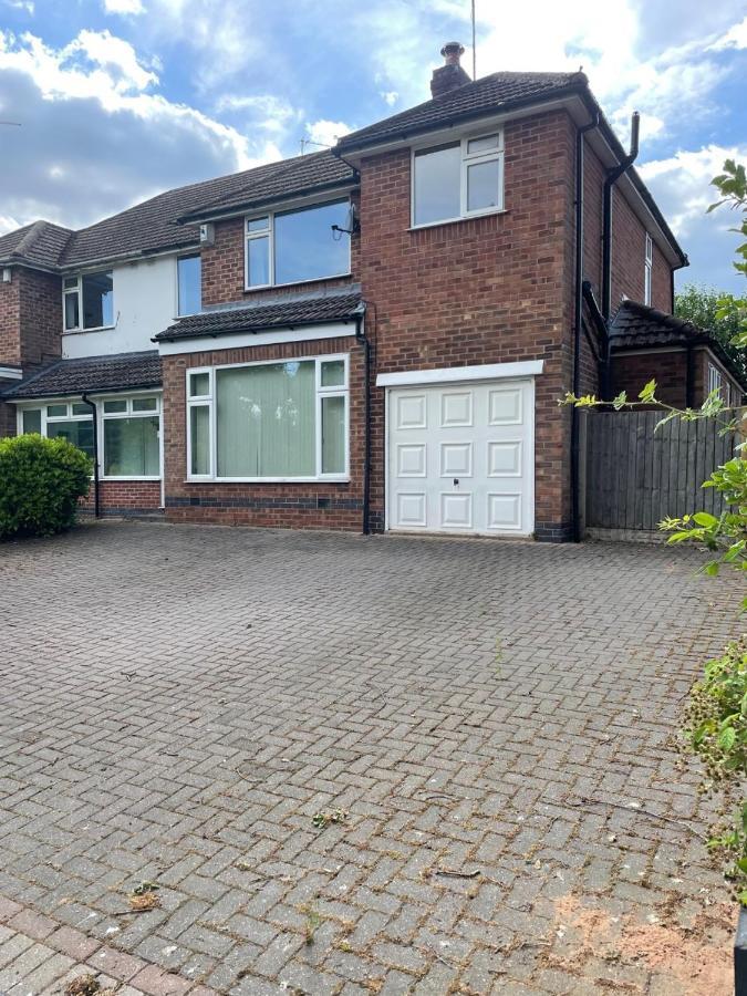 5 Bed House, 32 Tutbury Avenue, Cannon Park, Coventry, Cv4 7Bj Villa Eksteriør billede