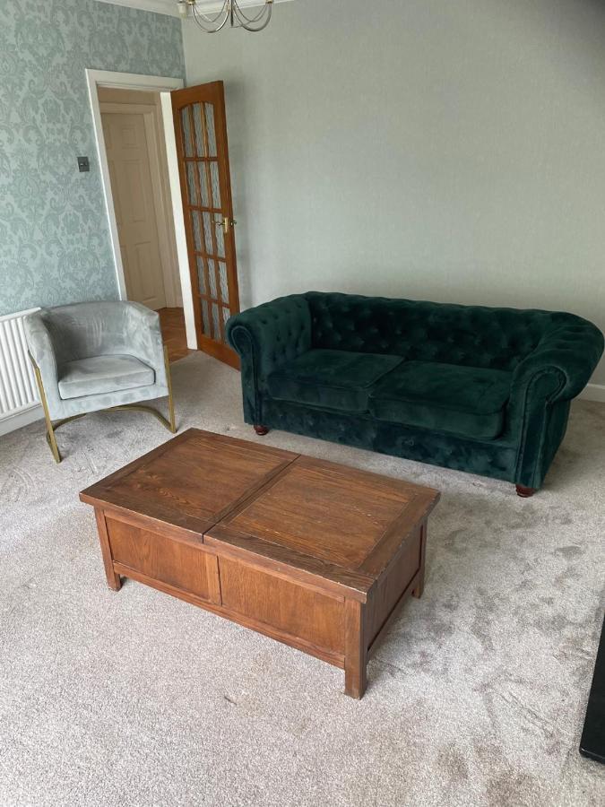 5 Bed House, 32 Tutbury Avenue, Cannon Park, Coventry, Cv4 7Bj Villa Eksteriør billede